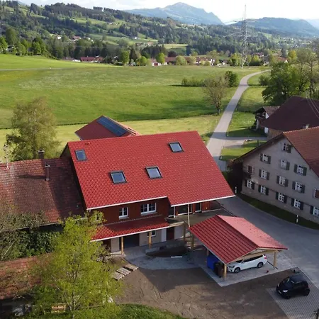 Apartman Naegeleried - Grosse Galerie-wohnung Mit Balkon, Heimkino, Garten *