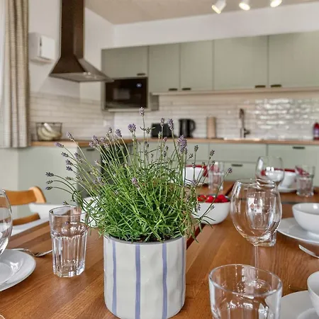 Apartamento Naegeleried - Grosse Galerie-wohnung Mit Balkon, Heimkino, Garten Sulzberg